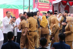 Hari Pertama Kerja Pasca Libur Lebaran, Wali Kota Eri Cahyadi: Staf Semuanya 100% Masuk