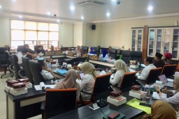 Ternak Masuk Surabaya Wajib Punya NKV, Pansus DPRD Surabaya Bahas Aturan Ketat Pengawasan Kesehatan Hewan