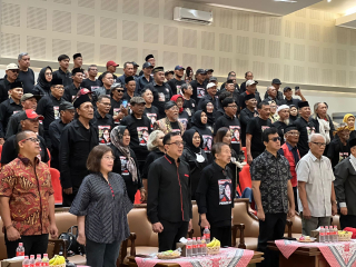 Kudatuli, Balung Pisah Harus Kembali, Seruan Deni Wicaksono di Forum Promeg PDIP Jatim