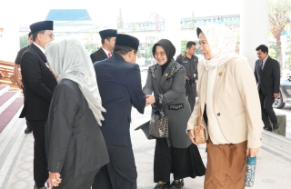 Fraksi PDIP DPRD Jatim Ingatkan ASN Jaga Disiplin dan Pelayanan Publik saat Lebaran