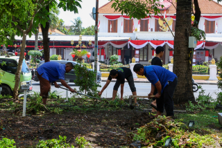 Taman Apsari Kembali Pulih Usai Pesta Rakyat, Begini Kata Wali Kota Eri Cahyadi