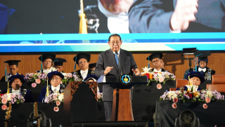 SBY Dianugerahi Penghargaan Sepuluh Nopember, Suara Kebangsaan Menggema di Kampus ITS