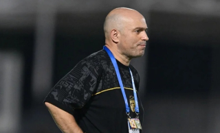 Performa Persebaya Surabaya Buruk, Tavares: Kurang Persaiangan dalam Skuat 