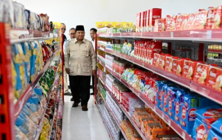 Presiden Prabowo Resmikan 1.061 Koperasi Merah Putih di Jatim dan Jateng