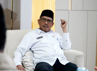 Ketua DPRD Jatim: Dana Banpol Untuk Gaji Pegawai Partai, Bukan Untuk Rakyat