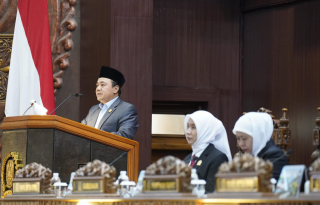 Demokrat DPRD Jatim Desak Khofifah Terapkan Reward dan Punishment untuk OPD-BUMD