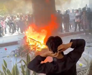 Sehari Setelah Dilantik, Muzakki Langsung Digeruduk Mahasiswa UINSA Surabaya