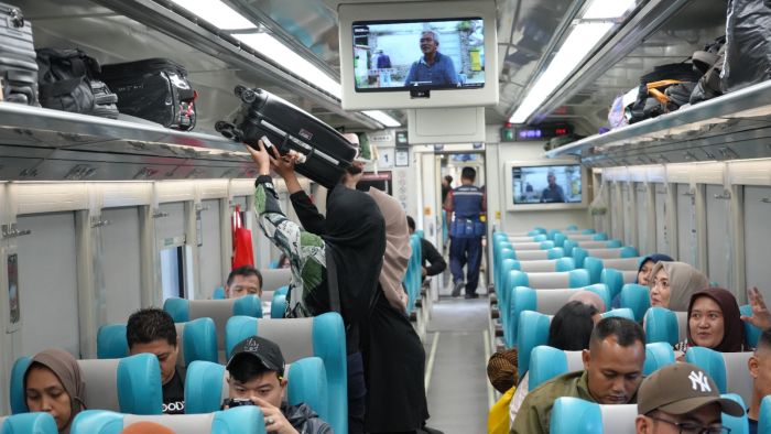 Pengguna KA di Daop 8 Surabaya Selama Libur Hari Raya Idul Adha Meningkat 35%