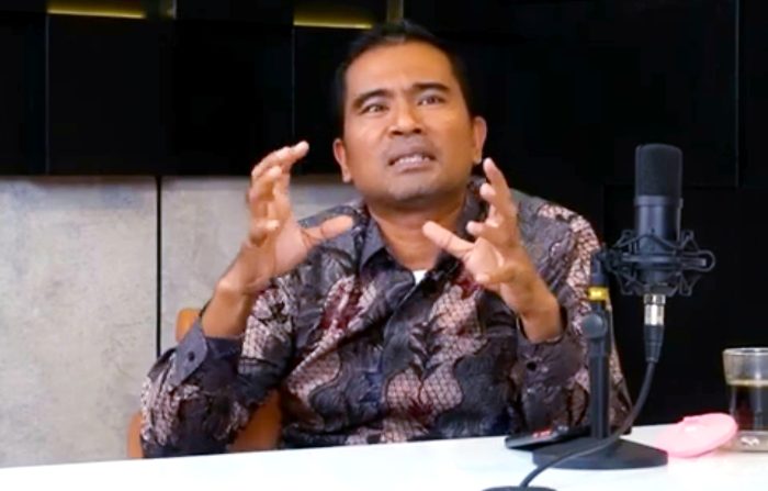 Anggota Komisi E DPRD Provinsi Jawa Timur, Mathur Husyairi