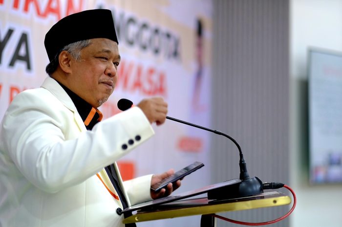 Ketua DPW PKS Jawa Timur, Irwan Setiawan