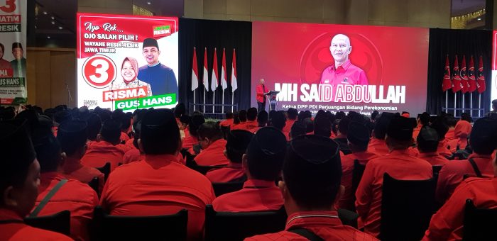 Ketua DPD PDI Perjuangan Jawa Timur, Said Abdullah saat berpidato pada rapat kerja daerah khusus (rakerdasus) di Vasa Hotel Surabaya, Kamis (26/9/2024).