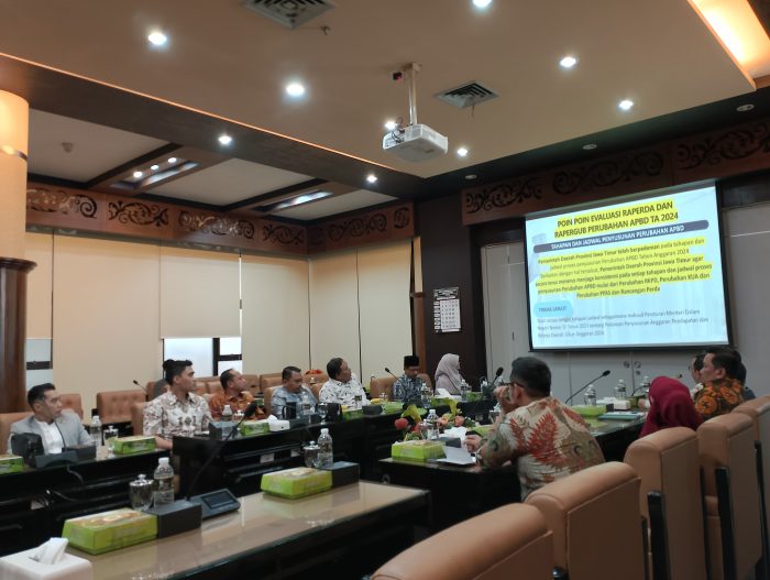 Suasana rapat pembahasan tindak lanjut evaluasi yang digelar DPRD Jatim si ruang Badan Anggaran pasa 26 September 2024