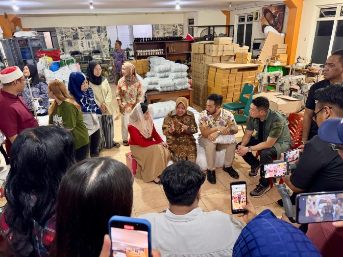 Risma Bakal Buktikan Perubahan di Jatim, Surabaya Langkah Awalnya