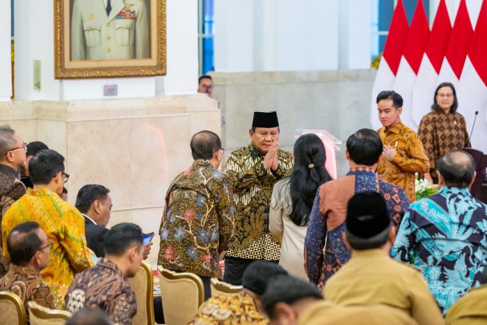 Penyerahan DIPA dan Buku Daftar Alokasi Transfer ke Daerah (TKD) TA 2025 diselenggarakan di Istana Negara, Jakarta Pusat, Selasa (10/12/2024).
