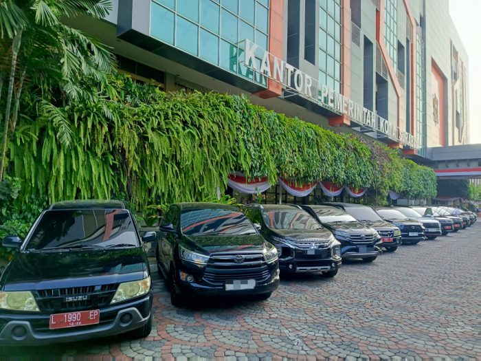 Pemkot Surabaya Lelang 14 Unit Kendaraan Eks Kepala Dinas, Secara Fisik Kondisinya Cukup Baik