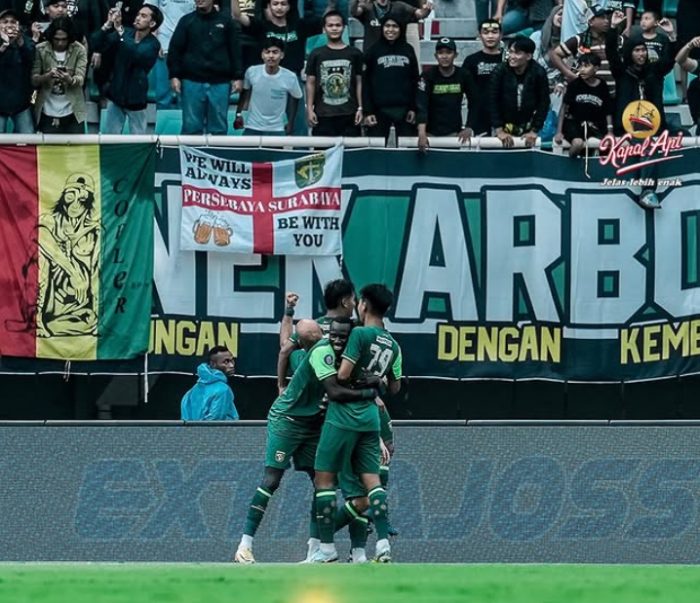 Persebaya Menang Dramatis atas Arema FC, Bajol Ijo Kokoh di Puncak Klasemen BRI Liga 1