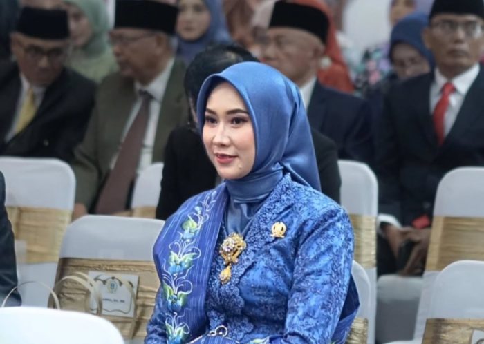 Wakil Ketua DPRD Jatim, Sri Wahyuni, S.Kep., Ns.,