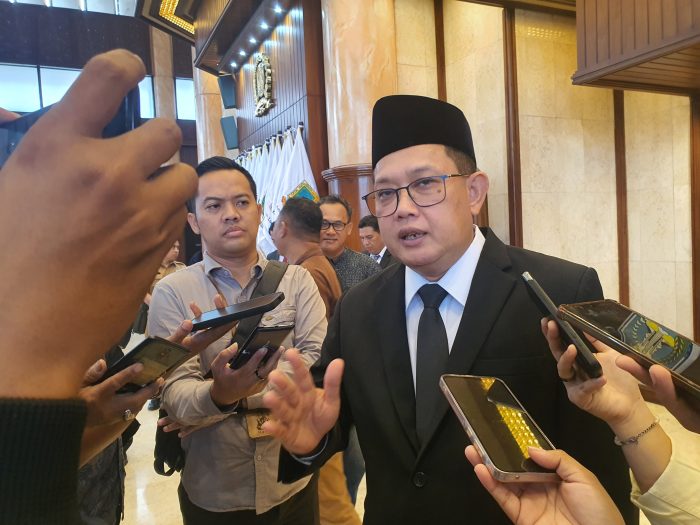 Pelantikan Kepala Daerah Hasil Pilkada 2024 Ditunda ke Maret 2025, Ini Respon Pj Gubernur Jatim