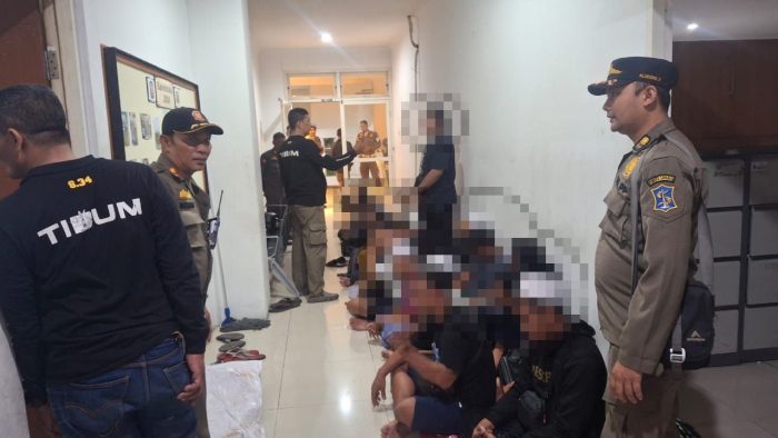 Patroli Asuhan Rembulan, Satpol PP Surabaya Amankan 38 Orang saat Pesta Miras