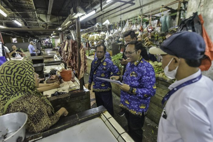 Pemkot Surabaya Gelar Sidak Pengawasan Harga Pangan Jelang Lebaran 2025, Stok Dipastikan Aman