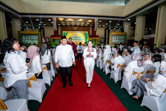 Ketua DPR RI Puan Maharani menghadiri acara halalbihalal bagi lingkungan DPR RI.