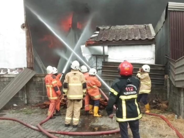 Lima Kejadian Kebakaran Terjadi di Surabaya Selama Libur Lebaran, Konsleting Listrik dan LPG Jadi Penyebab Utama