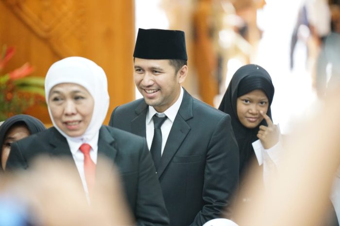 Gubernur Khofifah Indar Parawansa dan Wagub Emil Elestianto Dardak saat menghadiri rapat paripurna DPRD Jatim beberapa hari lalu.