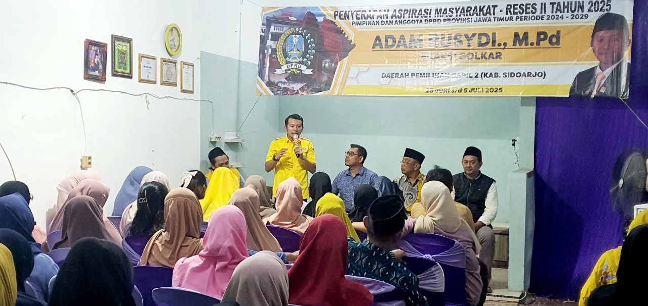 Adam Rusydi, Ketua Komisi C DPRD Jatim melakukan reses II di Desa Larangan, Sidoarjo, Rabu (2/7/2025) malam.