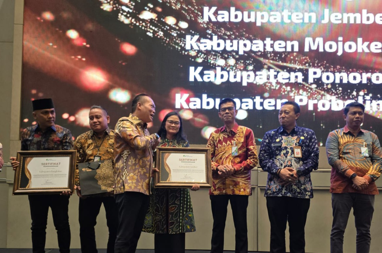 Apresiasi Perlindungan Jaminan Sosial Ketenagakerjaan melalui Dana Bagi Hasil Cukai Hasil Tembakau (DBHCHT) Tahun 2025, yang digelar di Hotel Vasa, Surabaya, pada Kamis (10/7/2025).