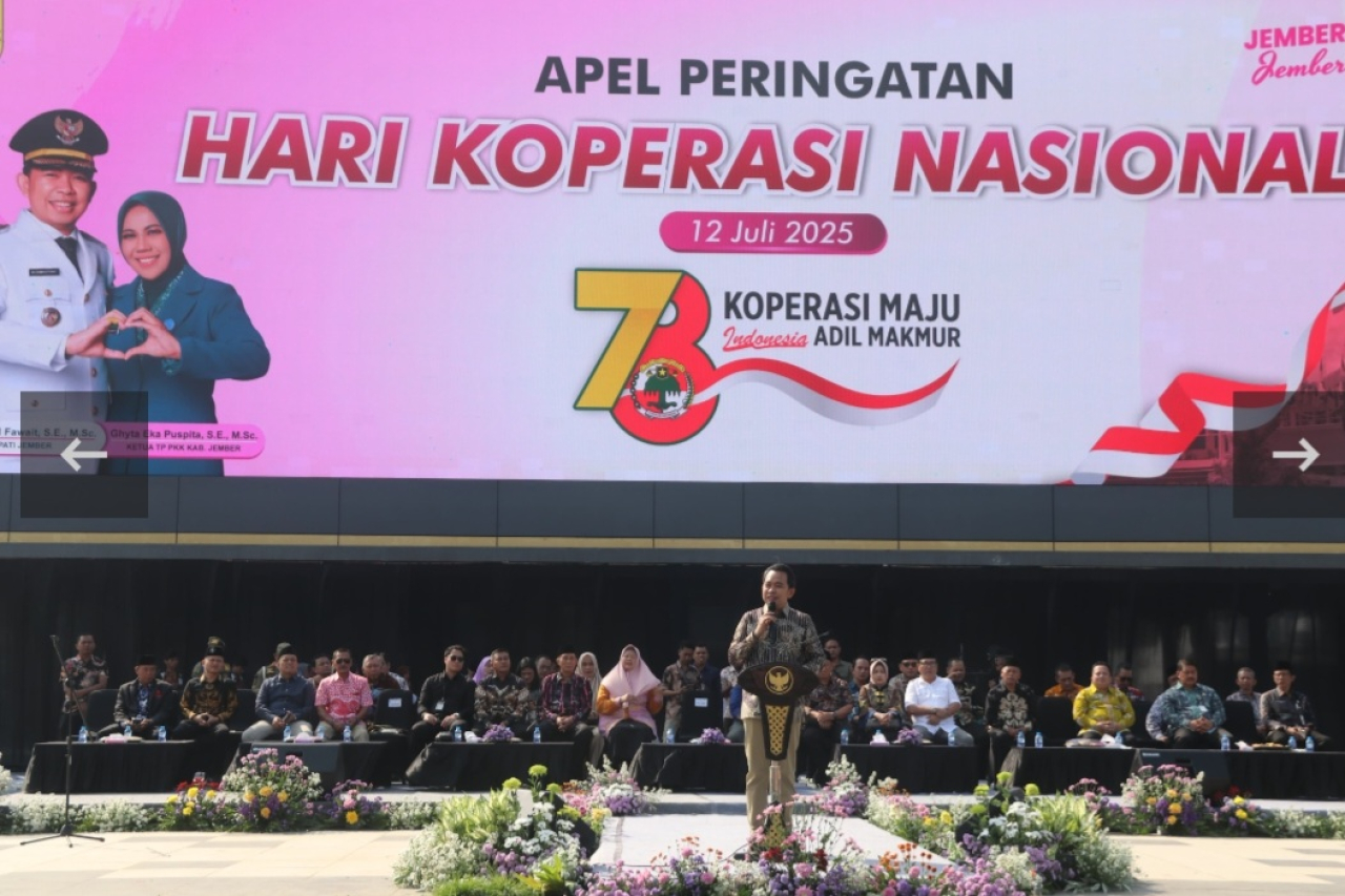 peringatan Hari Koperasi Nasional (Harkopnas) ke-78 yang digelar meriah di Alun-Alun Jember, Sabtu (12/7/2025).