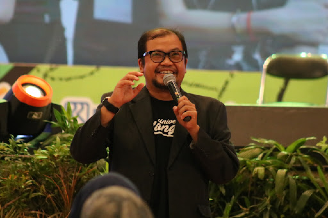 Dosen Ilmu Komunikasi Fakultas Ilmu Sosial dan Ilmu Politik Universitas Airlangga, Irfan Wahyudi. (Foto: Humas Unair)