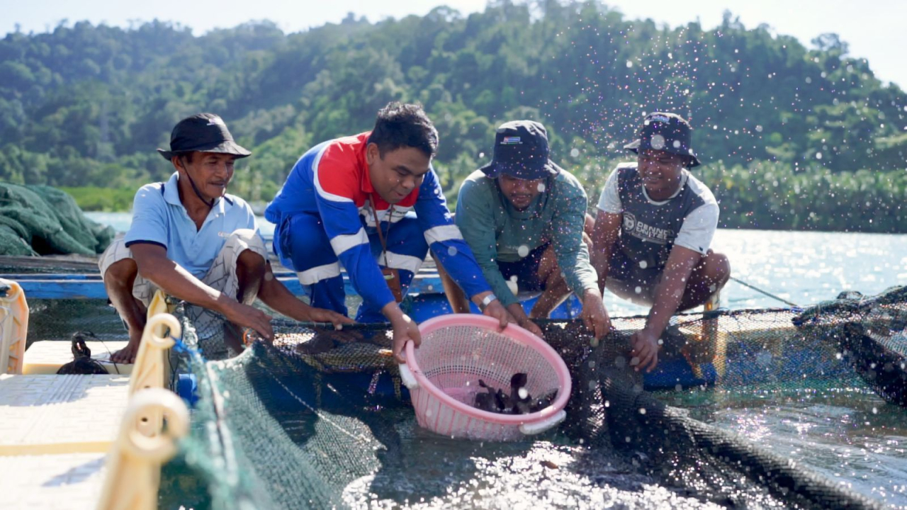Kegiatan konservasi fauna yang dilaksanakan Pertamina Patra Niaga.(Foto: Humas Pertamina)