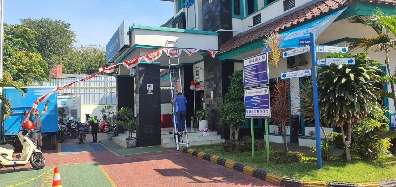 PLN ULP Sidoarjo Kota. (Foto: Alkalifi Abiyu/lingkaran.net)