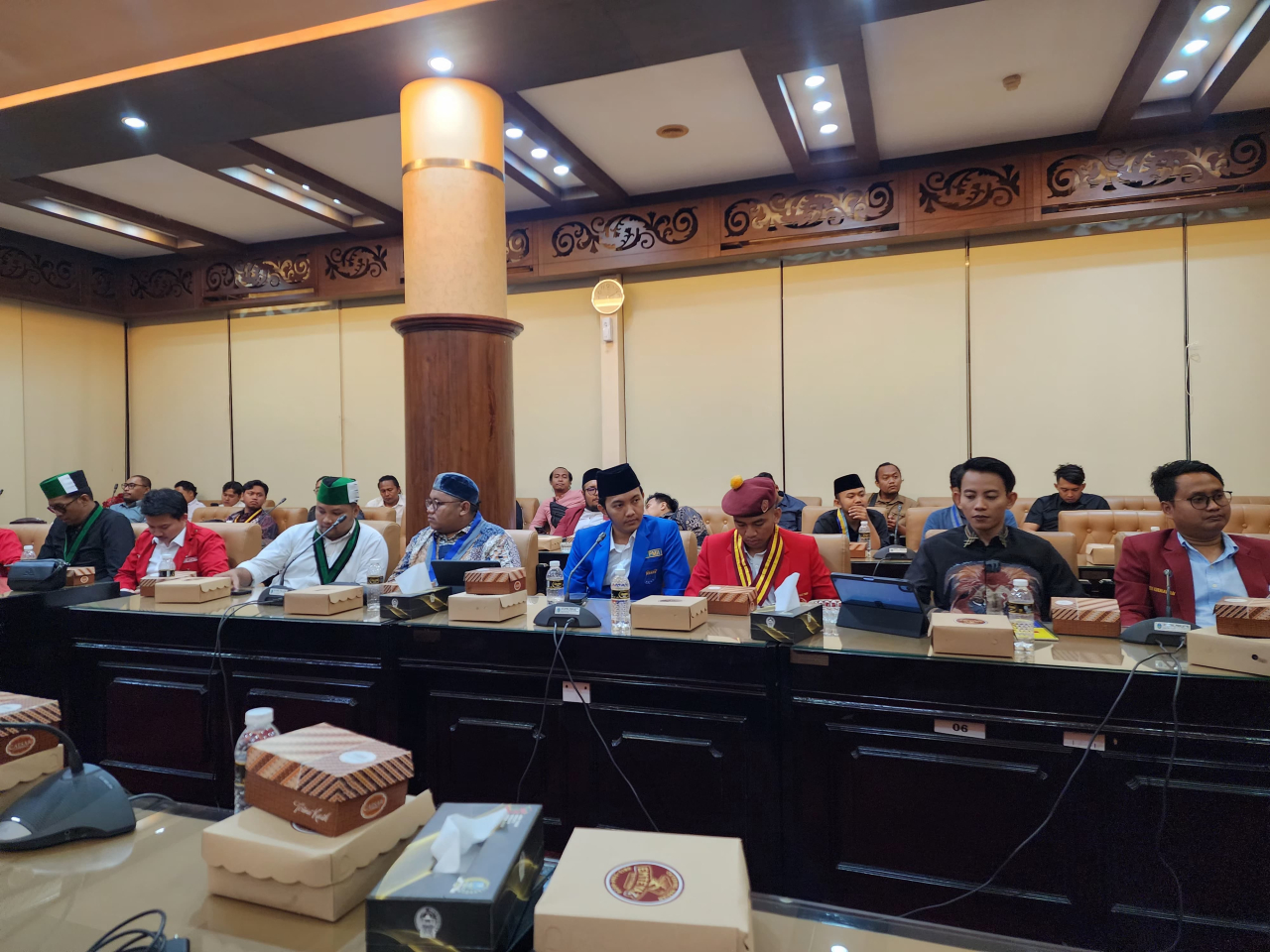 Cipayung Plus Jawa Timur menggelar audiensi dengan pimpinan DPRD Jatim, Senin (8/9/2025).