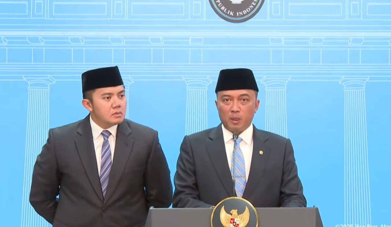 Menteri Sekretaris Negara (Mensesneg) Prasetyo Hadi di Kompleks Istana Kepresidenan, Jakarta Pusat, Senin (8/9/2025).