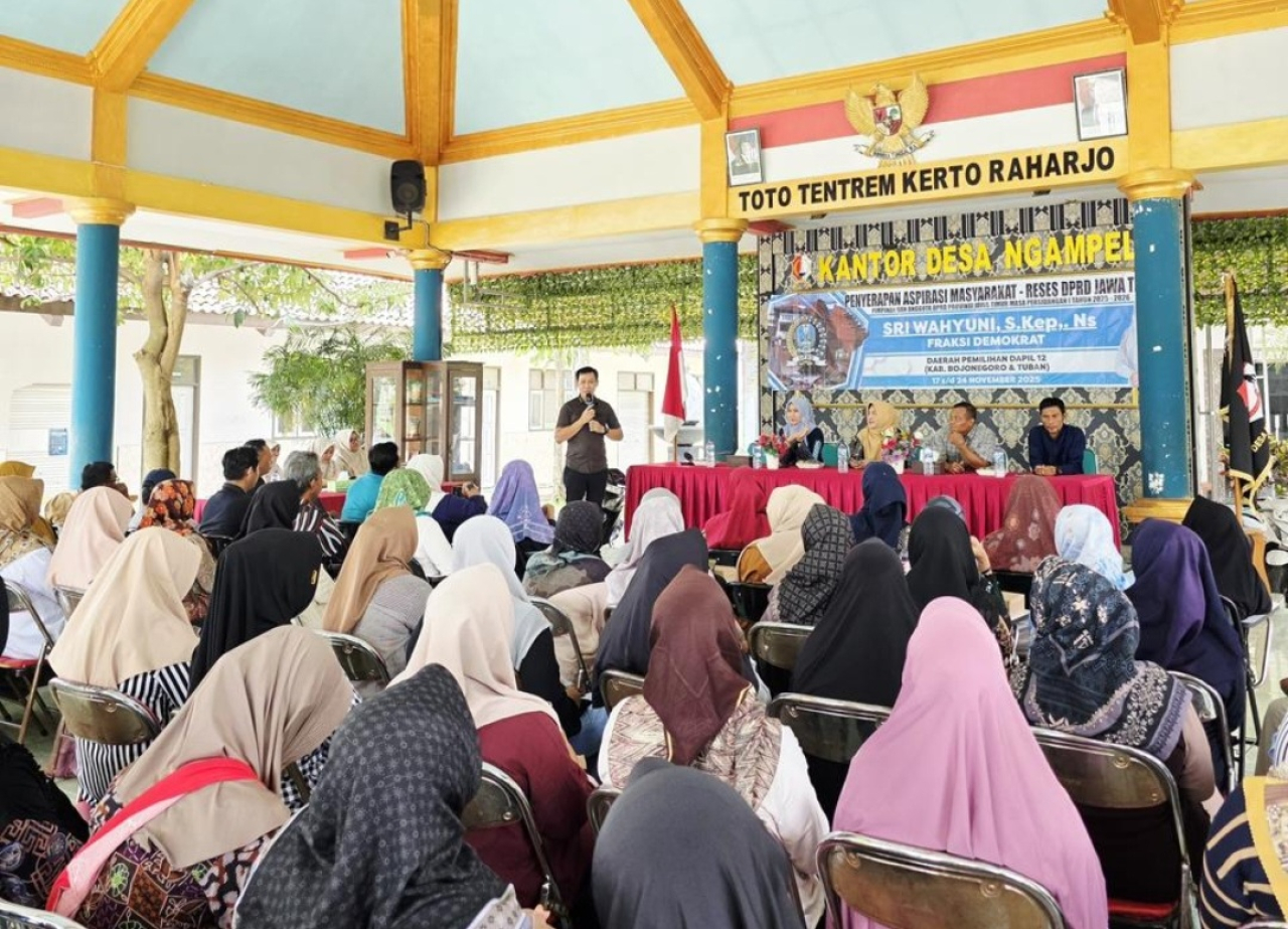 Sri Wahyuni, Wakil Ketua DPRD Jawa Timur menggelar reses di Desa Ngampel, Kecamatan Kapas, Kabupaten Bojonegoro, Selasa (18/11/2025).