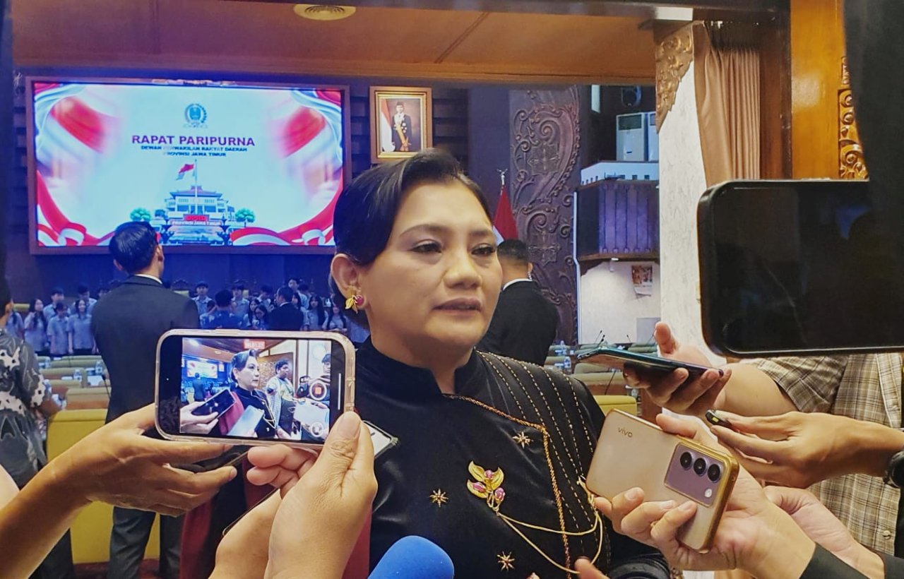 Diana Sasa resmi menggantikan Agus Black Hoe Budianto yang sebelumnya mengundurkan diri dari jabatannya.