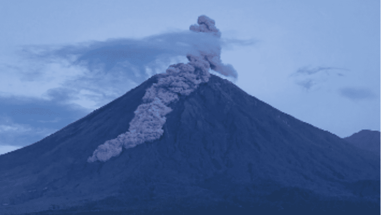 Gunung Semeru erupsi jelang Lebaran (Dok. magma.esdm.go.id)