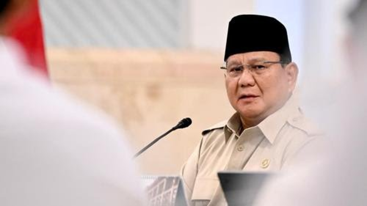 Presiden Prabowo Subianto saat memimpin sidang kabinet paripurna di Istana Negara Jakarta, Jumat (13/3/2026) (Biro Pers)