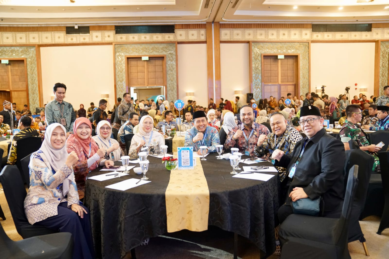 Jajaran anggota DPRD Jatim saat menghadiri Musrenbang Jatim 20227.