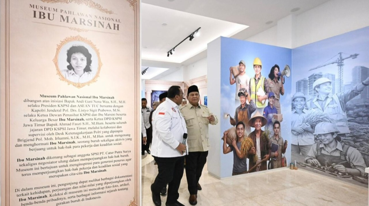 Presiden Prabowo Subianto meresmikan Museum Ibu Marsinah dan Rumah Singgah di Desa Nglundo, Kecamatan Sukomoro, Kabupaten Nganjuk, Jawa Timur, pada Sabtu, 16 Mei 2026. (Foto BPMI Setpres)