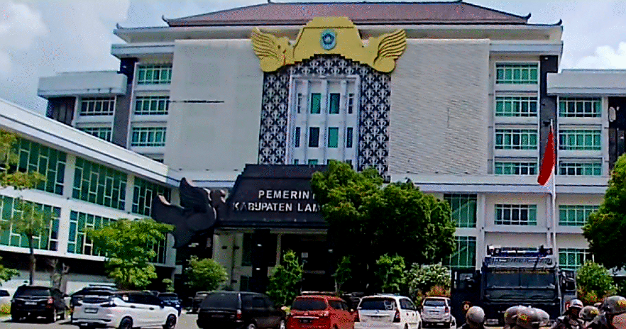 Gedung Pemkab Lamongan