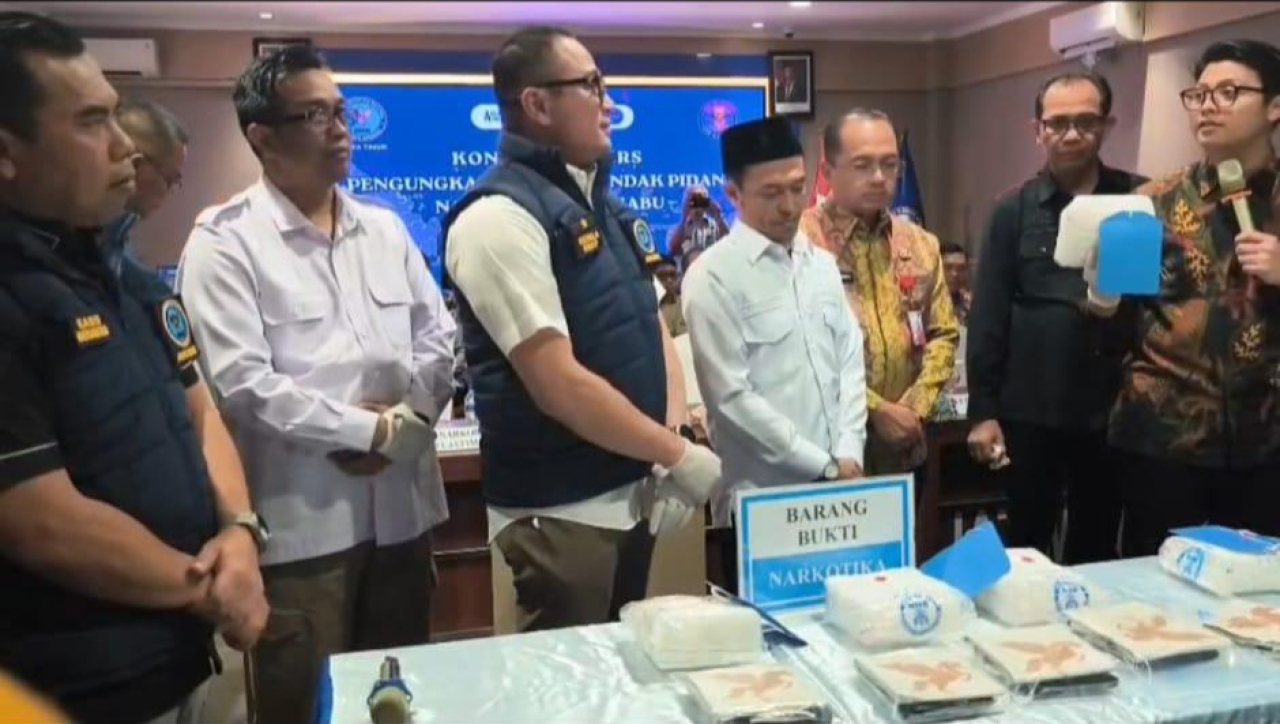 Pengungkapan sabu 5,4 kilogram oleh BNNP Jatim.