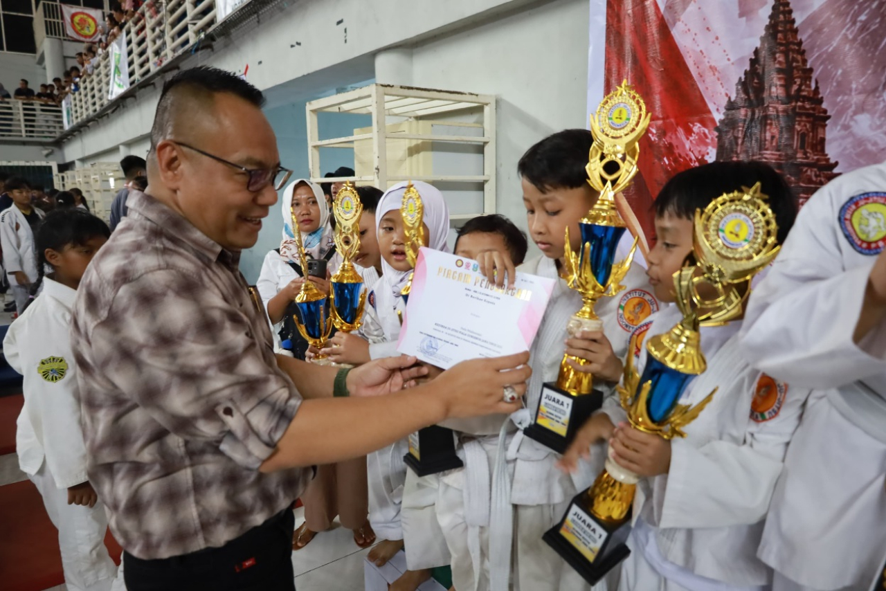 Kejurprov Ju-Jitsu Gresik, Cak Yebe Serukan Persatuan