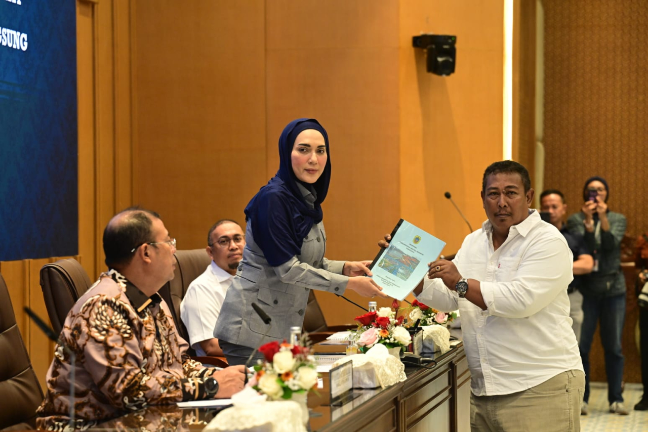 Wakil Ketua DPR RI Sari Yuliati
