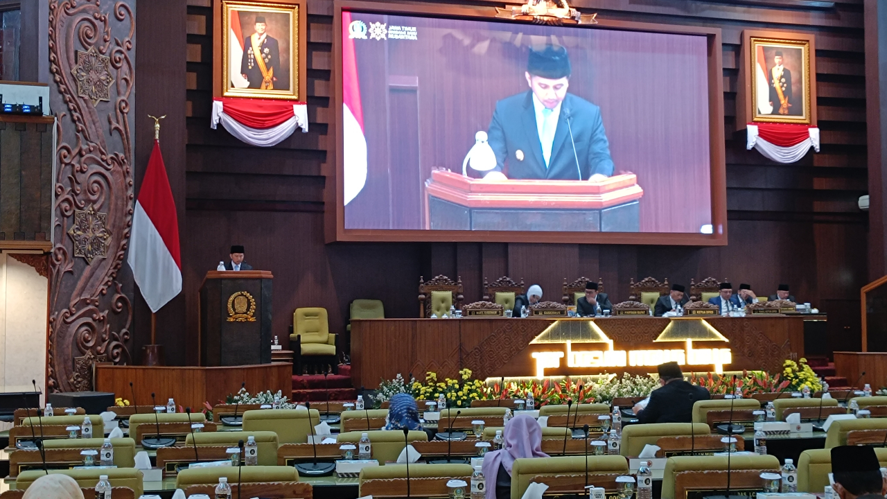 Wagub Jatim, Emil Elestianto Dardak