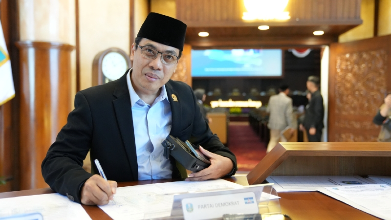 Anggota Komisi B DPRD Jatim dari Fraksi Partai Demokrat, Indra Widya Agustina